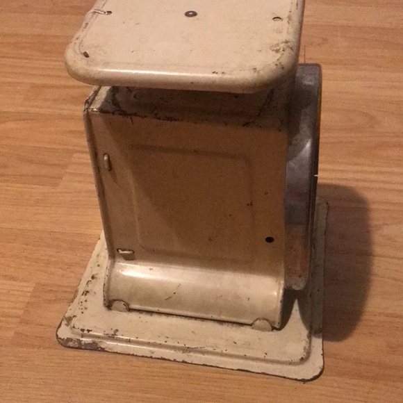 Vintage nursery scale - Picture 3 of 4